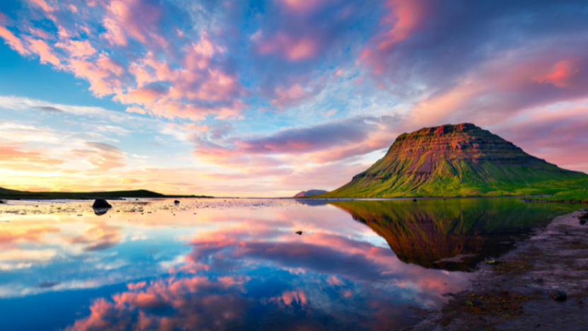Kirkjufell Mountain - Iceland